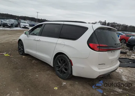 2022 Chrysler Pacifica Limited from USA, damaged, VIN 2C4RC1GG8NR183104